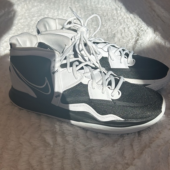 Nike 2022 Kyrie Infinity TB 'Black White' Sneakers men’s size 11.5 new W/o box - Picture 10 of 10